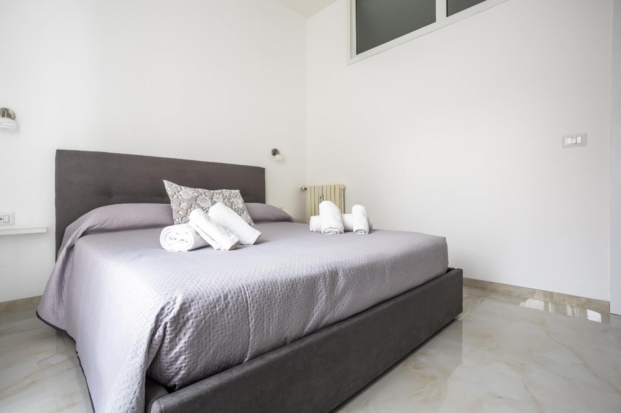 Portside Aparthotel Roma Esterno foto
